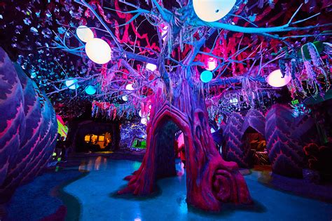 Otherworld ohio - Feb 24, 2022 · Feb 24, 2022 Columbus Interactive Museum, Jeri Hensley, Otherworld. Otherworld opened in Columbus, Ohio on May 24, 2019. It is an interactive art museum that features over 40 rooms in its 32,000 square foot space. Each room is different but all serve as part of the larger story. Otherworld’s story is that each person who enters is a beta ... 